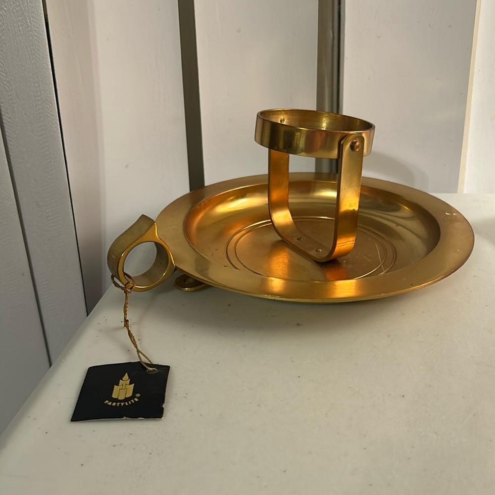 Candle Holder-Vintage Partylite round gold brass with finger loop 8"